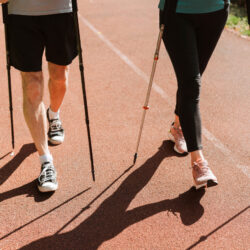 Randonnée nordique sur piste d'athlétisme